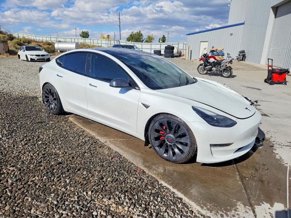 2022 TESLA MODEL 3 4