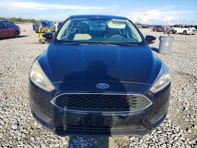 2017 FORD FOCUS SE 5