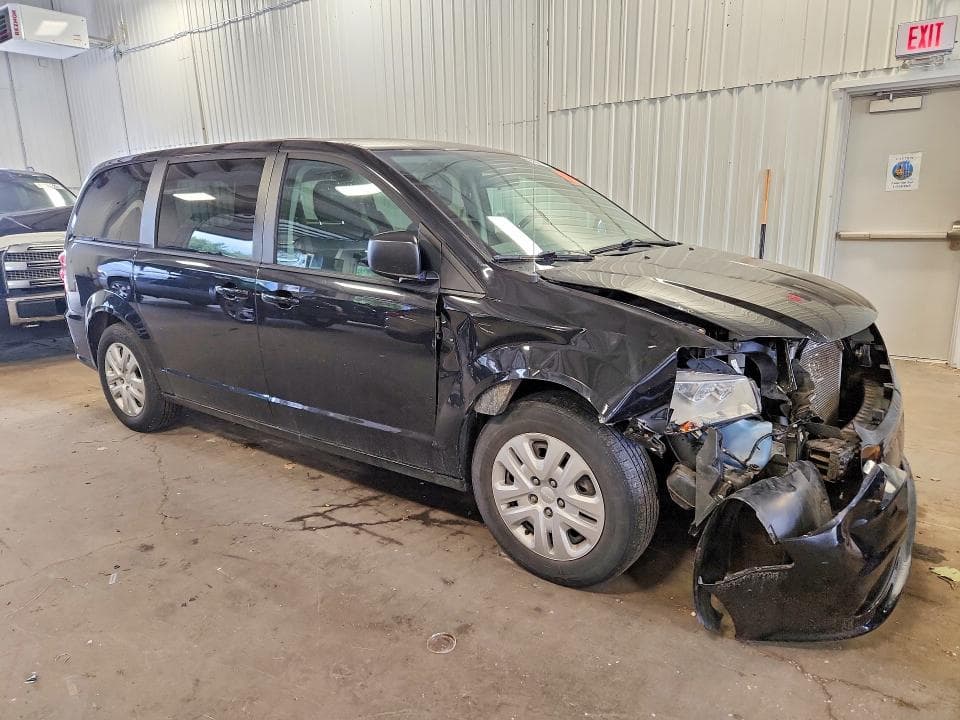 2018 DODGE GRAND CARAVAN SE 4