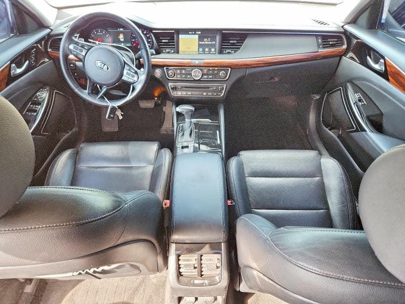 2017 KIA CADENZA TECHNOLOGY 8