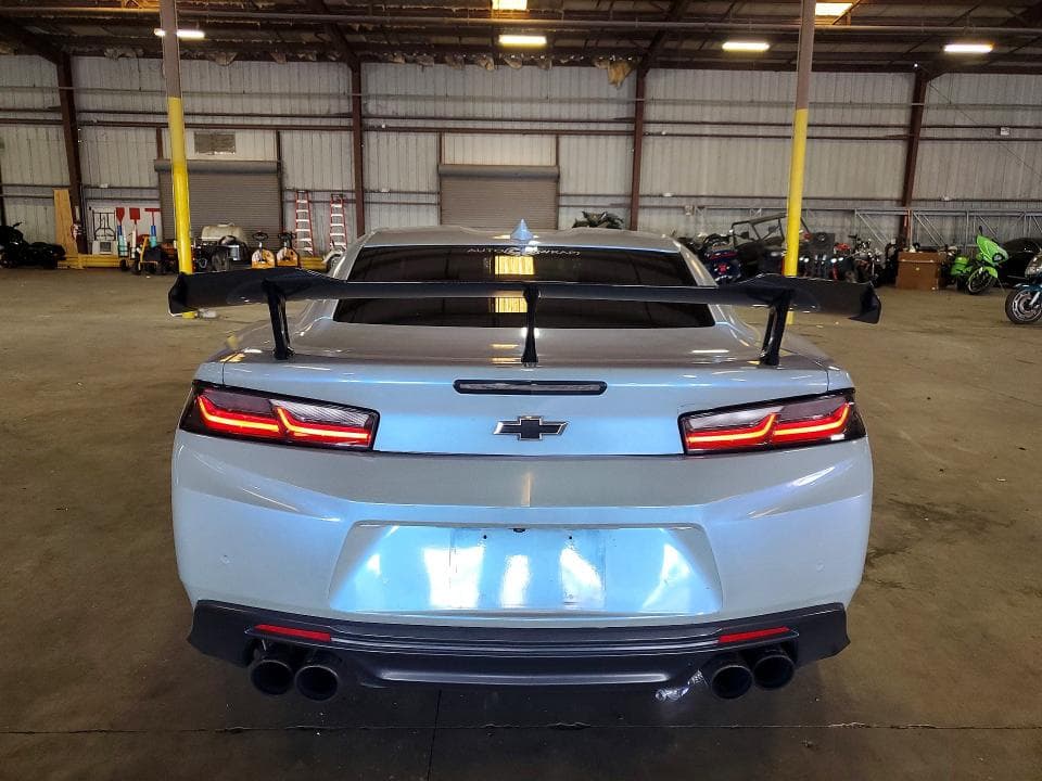 2018 CHEVROLET CAMARO ZL1 6
