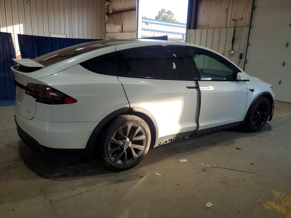 2022 TESLA MODEL X 3