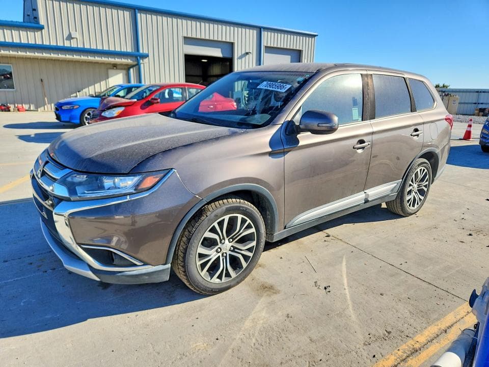 2018 MITSUBISHI OUTLANDER SE - 1