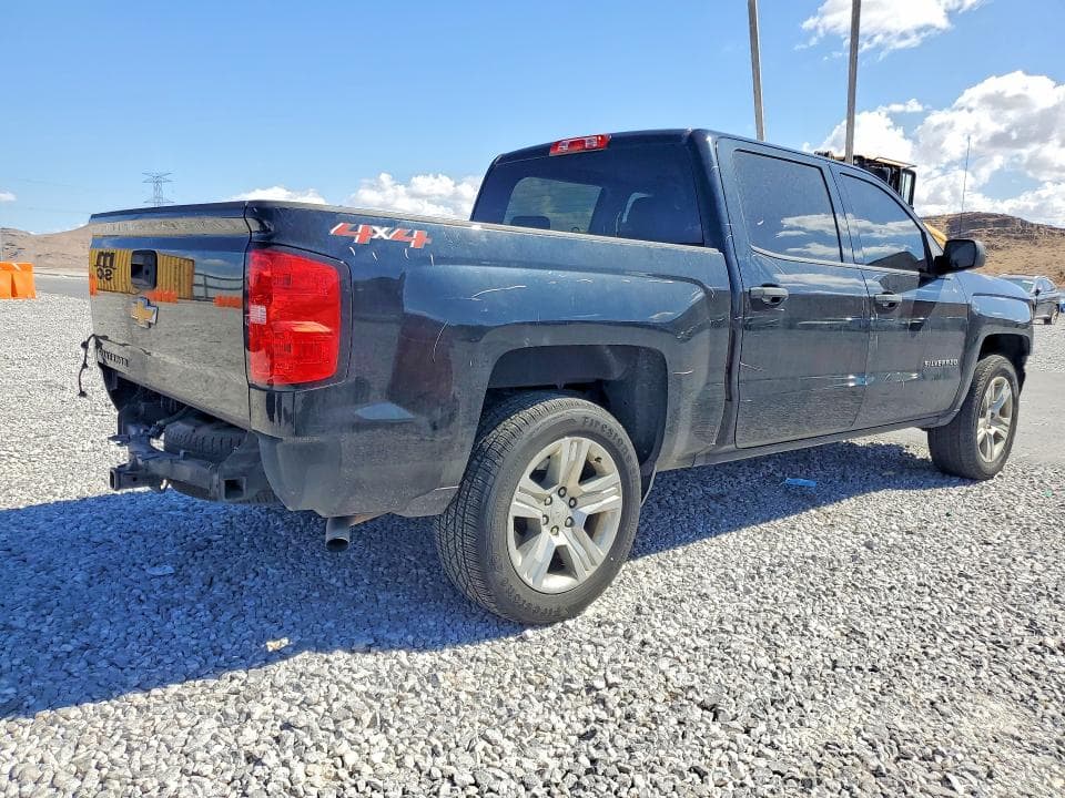 2018 CHEVROLET SILVERADO K1500 CUSTOM 3