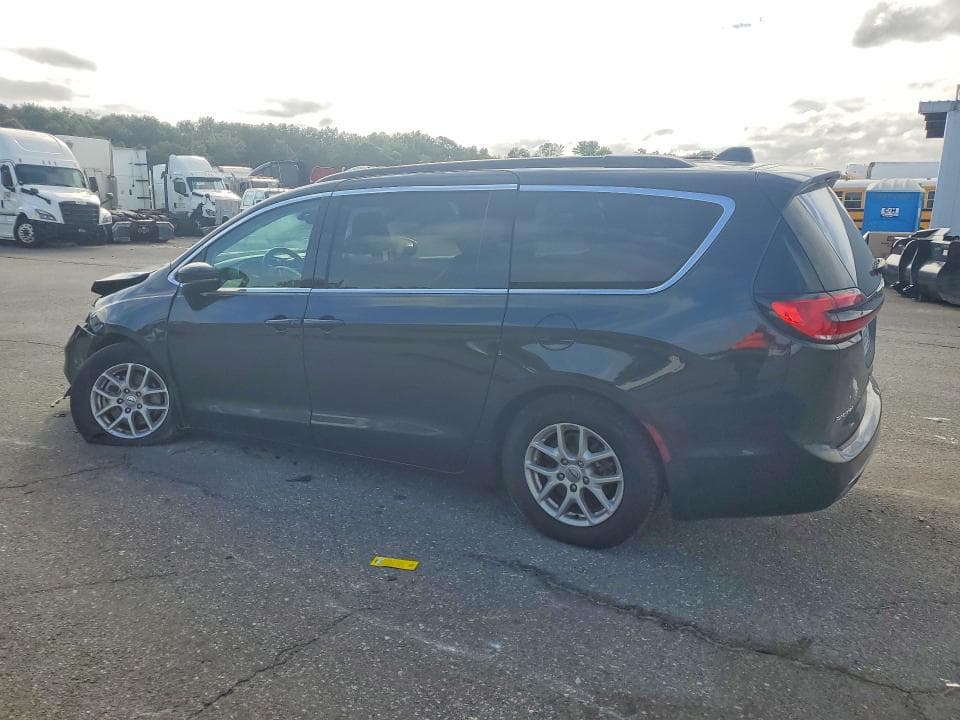 2022 CHRYSLER PACIFICA TOURING L 2