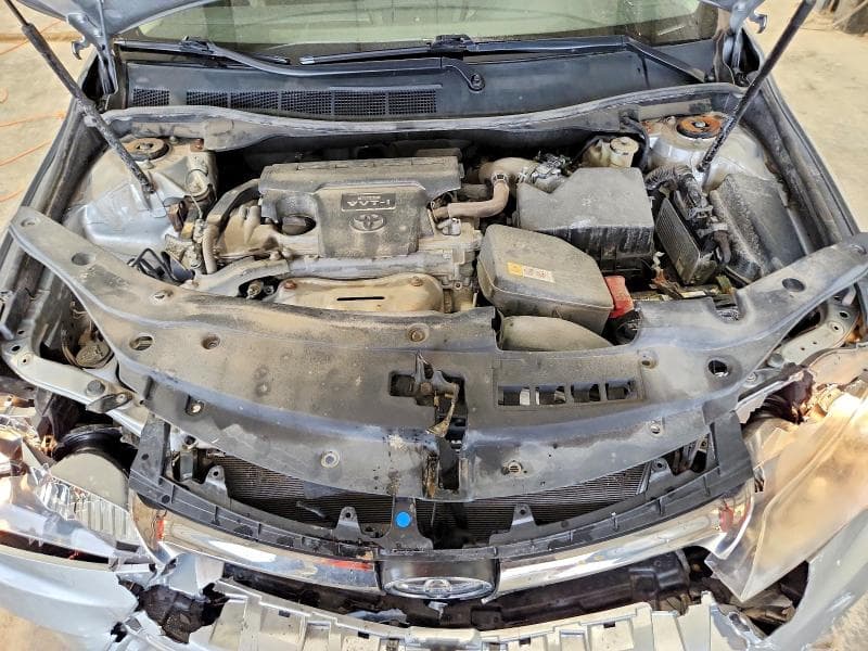 2017 TOYOTA CAMRY SE 11