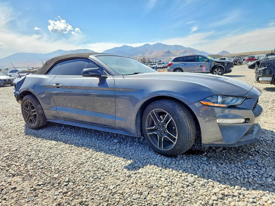 2021 FORD MUSTANG 4
