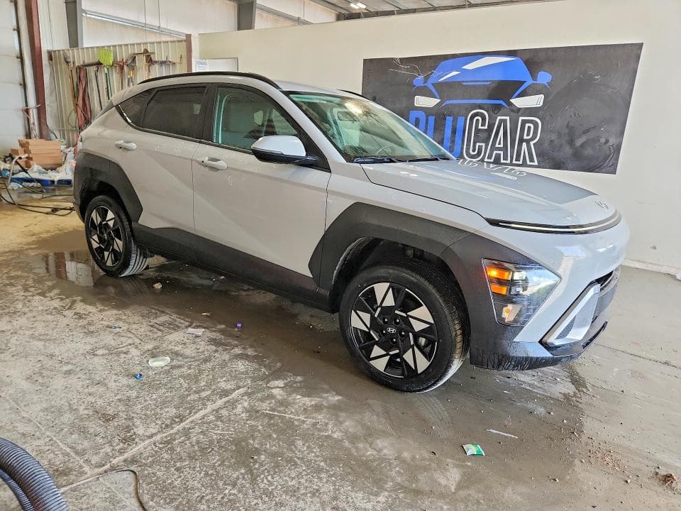 2025 HYUNDAI KONA SEL 4