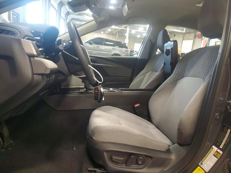2026 TOYOTA CAMRY LE 7