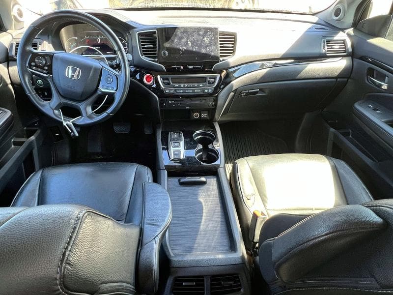 2019 HONDA PILOT TOURING 8