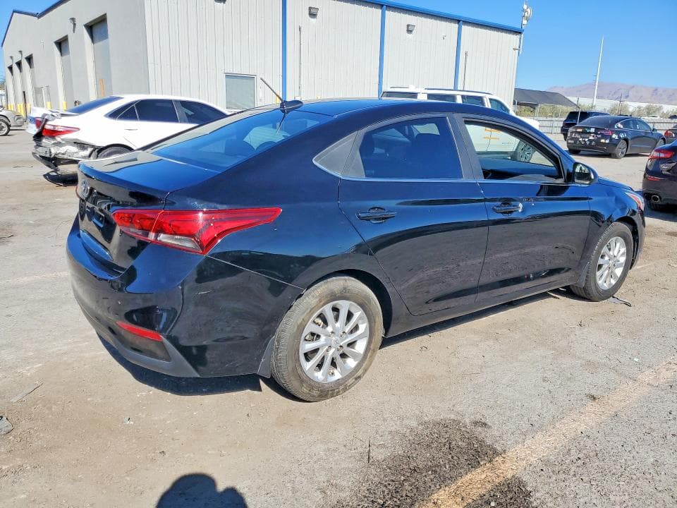 2019 HYUNDAI ACCENT SEL 3