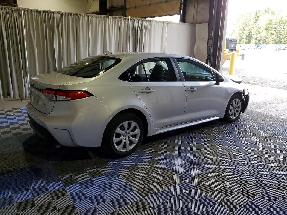 2025 TOYOTA COROLLA LE 3