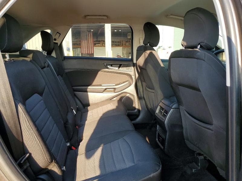 2018 FORD EDGE SE 11