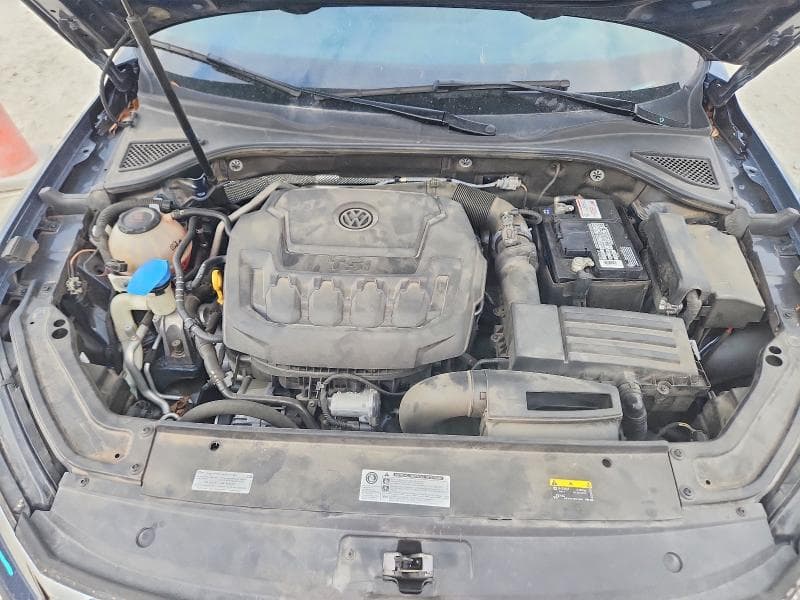 2018 VOLKSWAGEN PASSAT SE 11