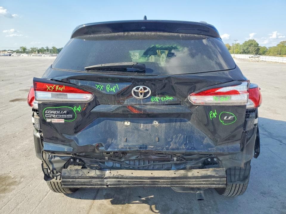 2023 TOYOTA COROLLA CROSS LE 6