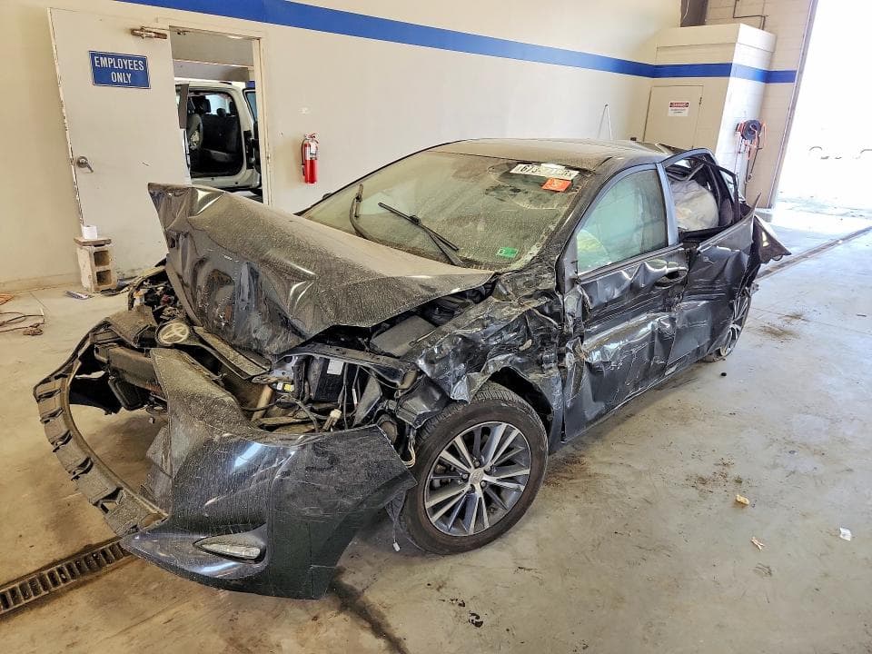 2019 TOYOTA COROLLA LE - 1