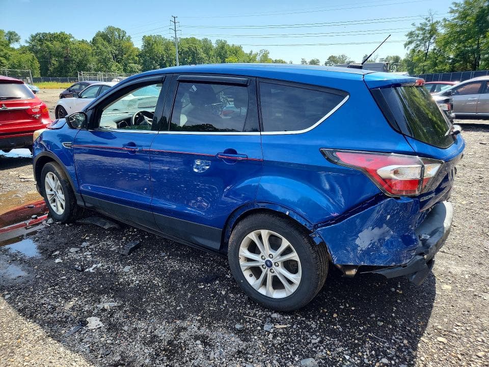 2017 FORD ESCAPE SE 2