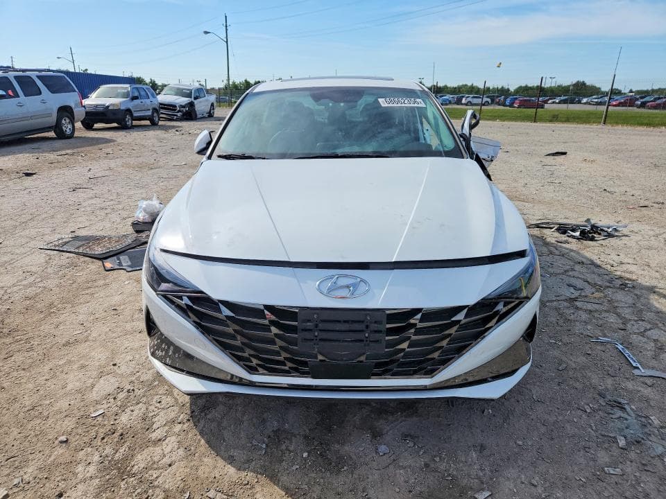 2023 HYUNDAI ELANTRA LIMITED 5