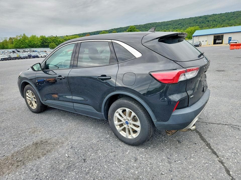 2022 FORD ESCAPE SE 2