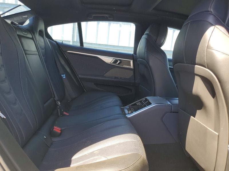 2020 BMW M850XI 10