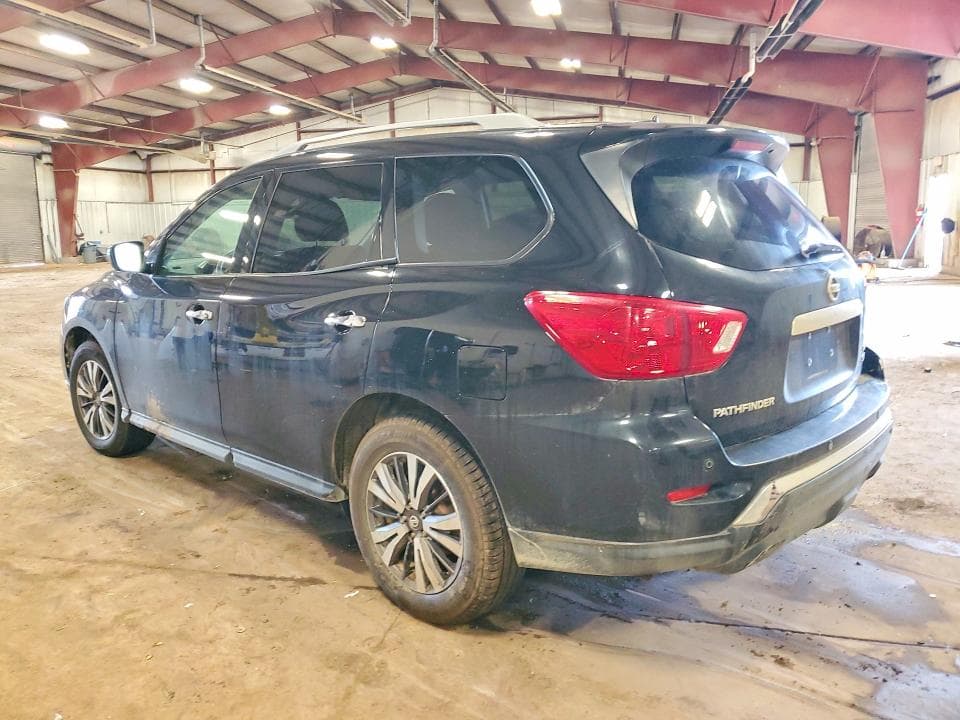 2018 NISSAN PATHFINDER SV 2