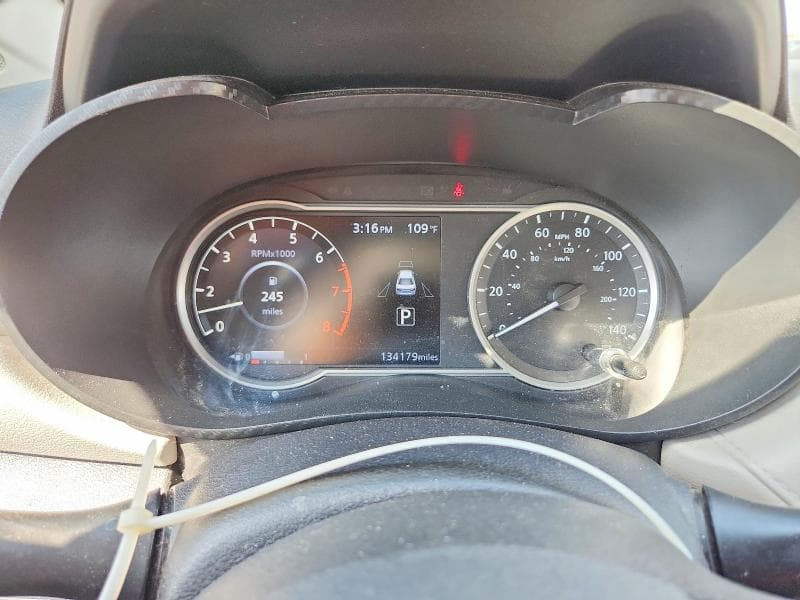 2021 NISSAN VERSA SV 9