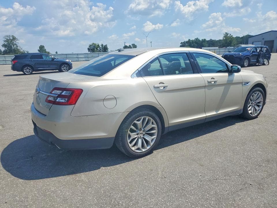 2018 FORD TAURUS LIMITED 3