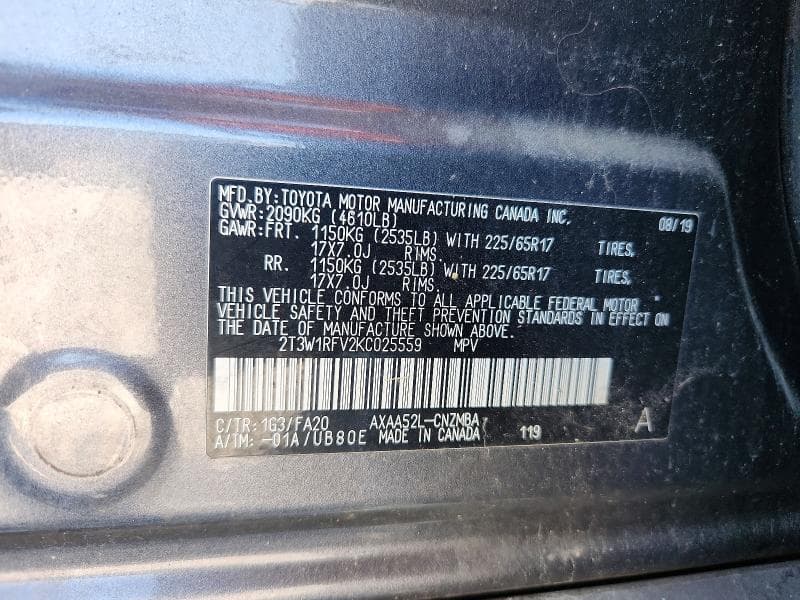 2019 TOYOTA RAV4 XLE 13
