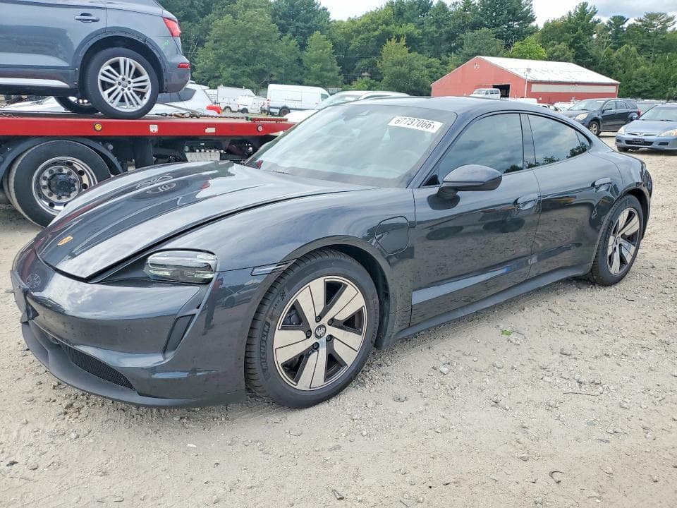 2022 PORSCHE TAYCAN - 1