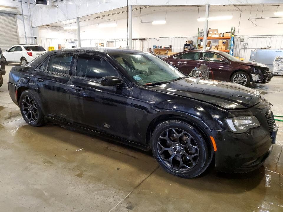 2020 CHRYSLER 300 S 4