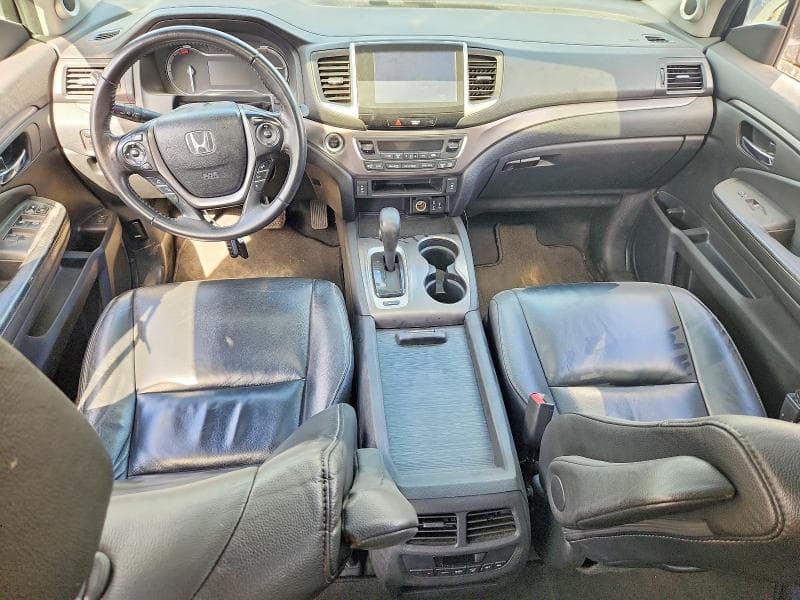 2017 HONDA PILOT EXLN 8