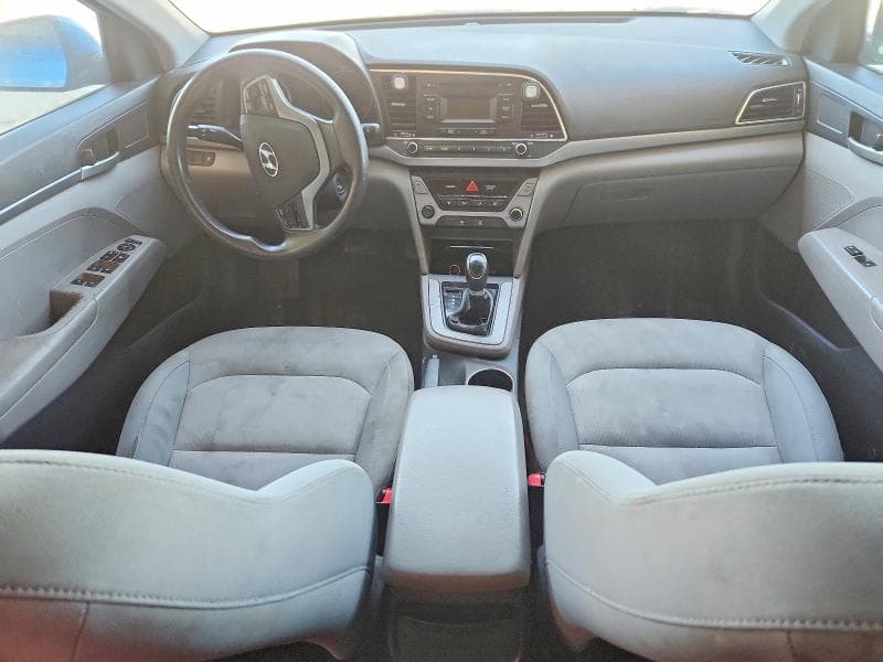 2017 HYUNDAI ELANTRA SE 8