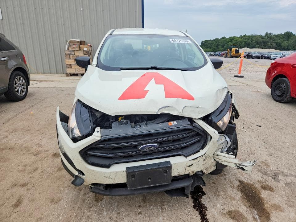 2022 FORD ECOSPORT S 5