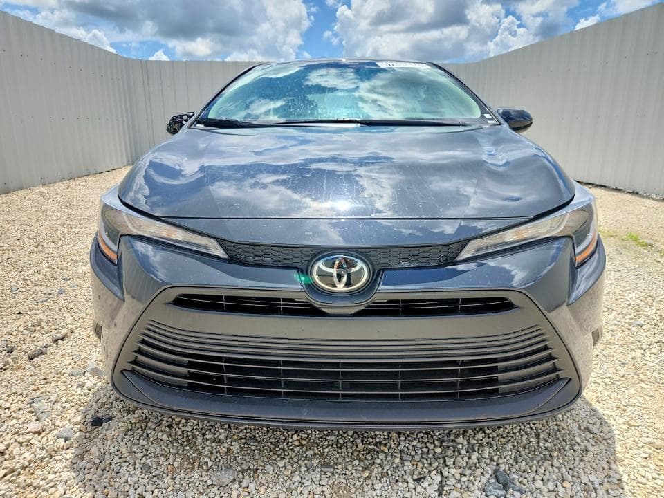 2026 TOYOTA COROLLA LE 5
