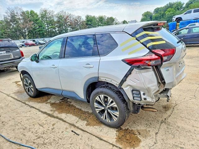 2021 NISSAN ROGUE SV 2