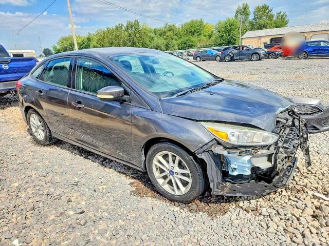 2017 FORD FOCUS SE 4