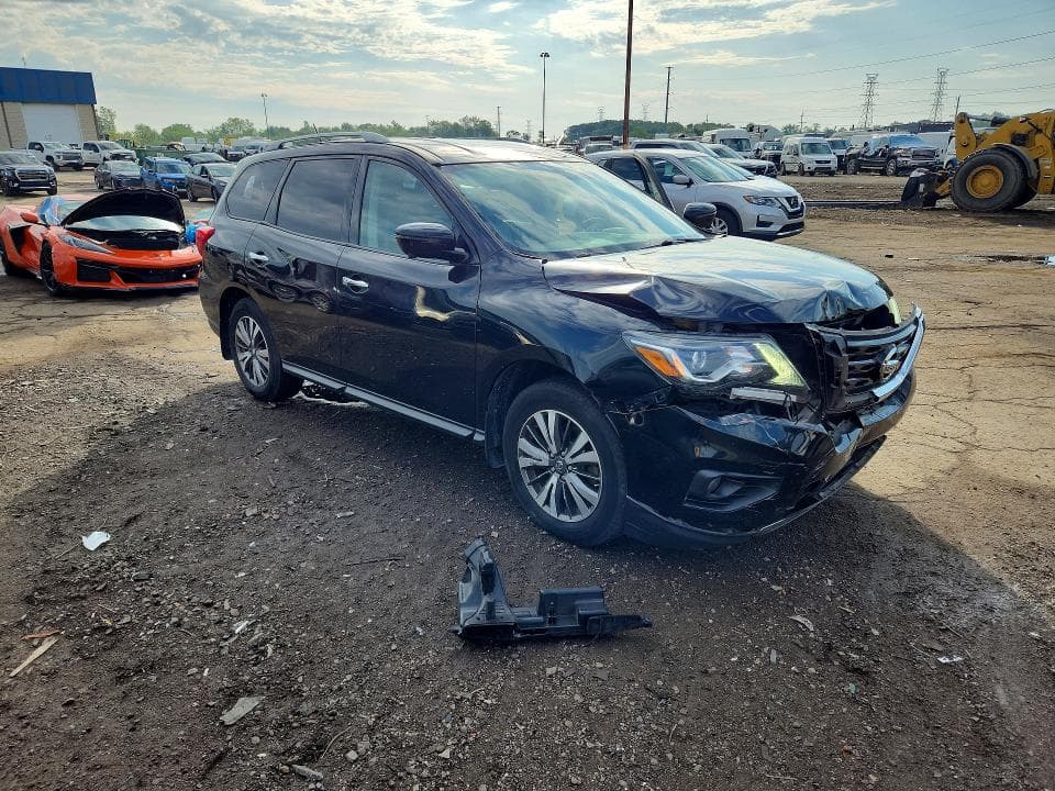2017 NISSAN PATHFINDER SL 4