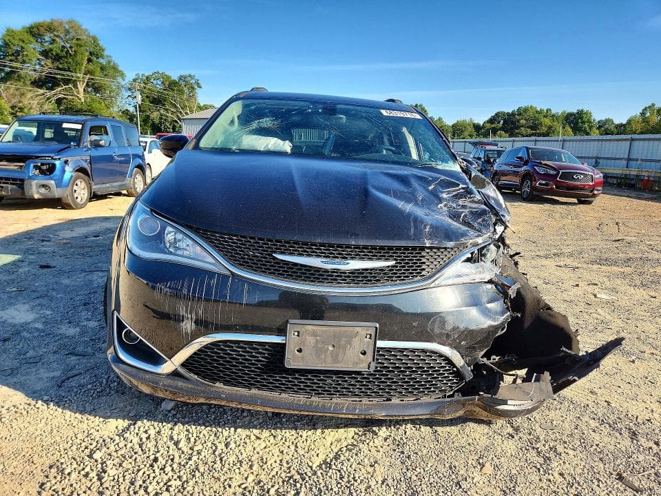 2018 CHRYSLER PACIFICA 5