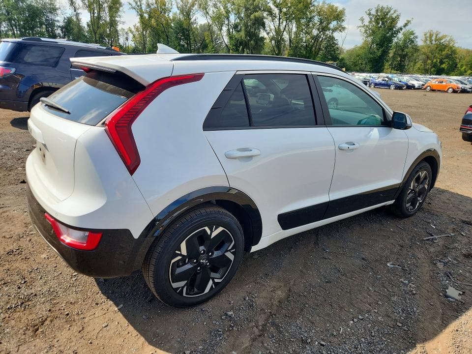 2024 KIA NIRO WIND 3