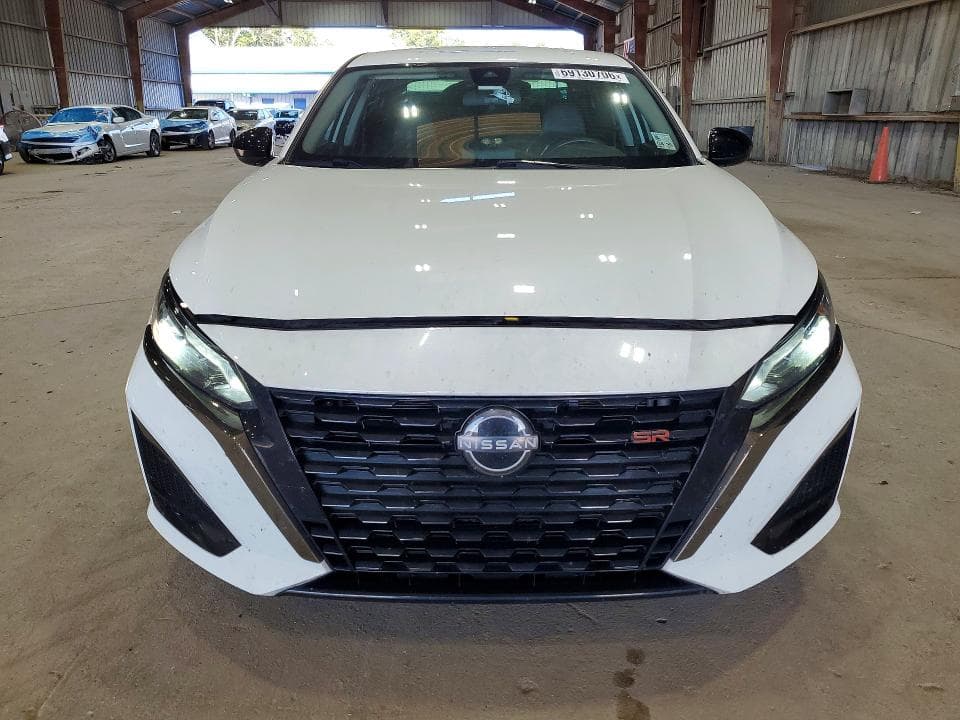 2023 NISSAN ALTIMA SR 5