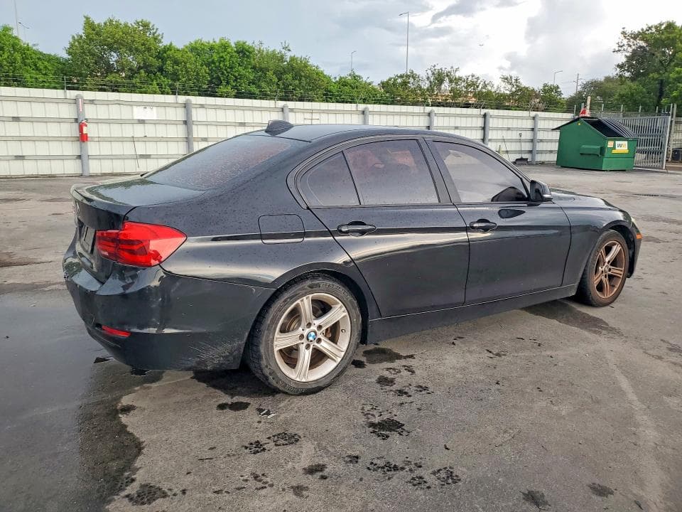 2017 BMW 320 XI 3
