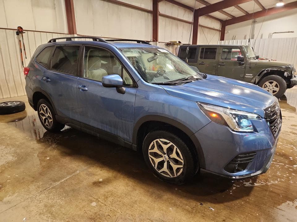 2022 SUBARU FORESTER PREMIUM 4