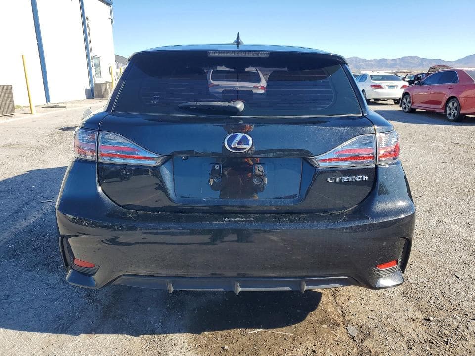 2017 LEXUS CT 200 6