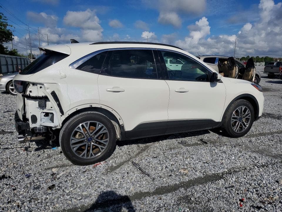 2020 FORD ESCAPE SEL 3