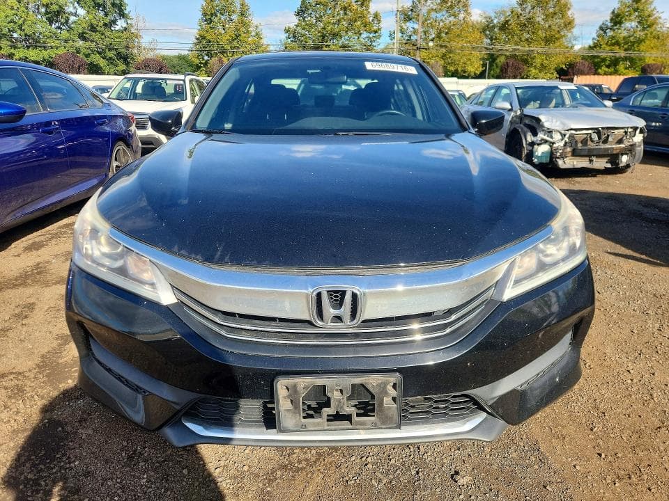 2017 HONDA ACCORD LX 5