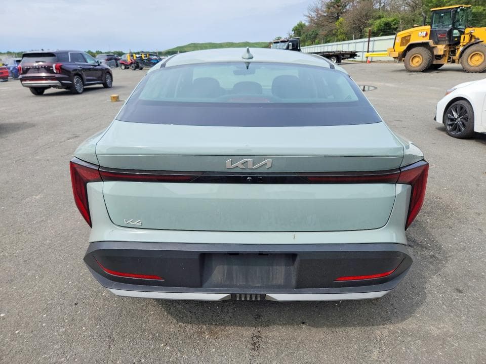 2026 KIA K4 LXS 6