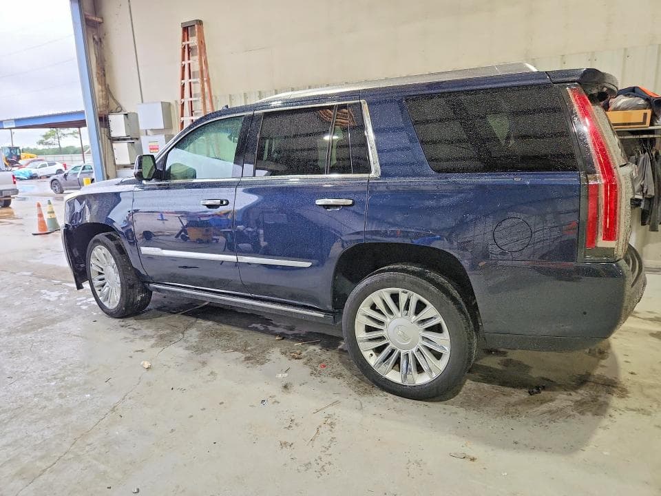 2018 CADILLAC ESCALADE PLATINUM 2