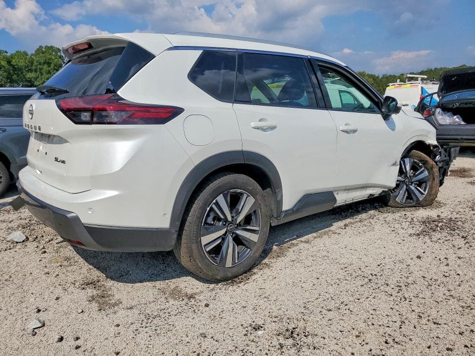2026 NISSAN ROGUE SL 3