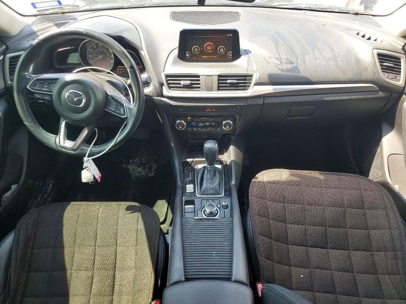 2018 MAZDA 3 TOURING 8