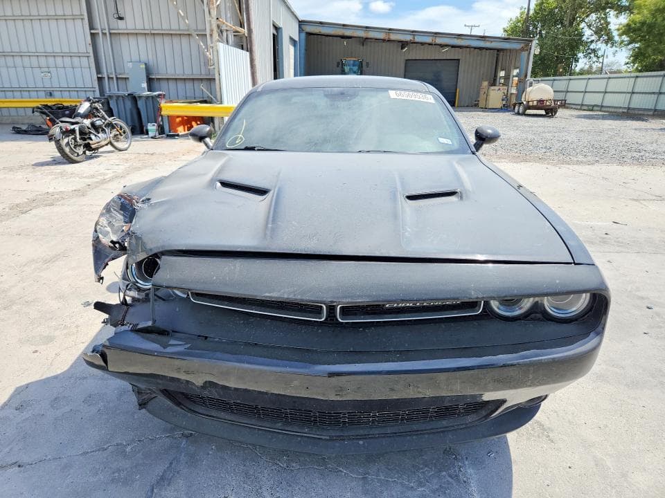 2018 DODGE CHALLENGER SXT 5